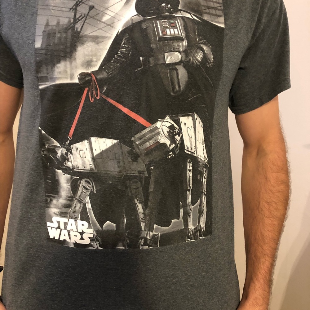 Star Wars “Darth’s Red Leash” Tee Shirt.  Large.